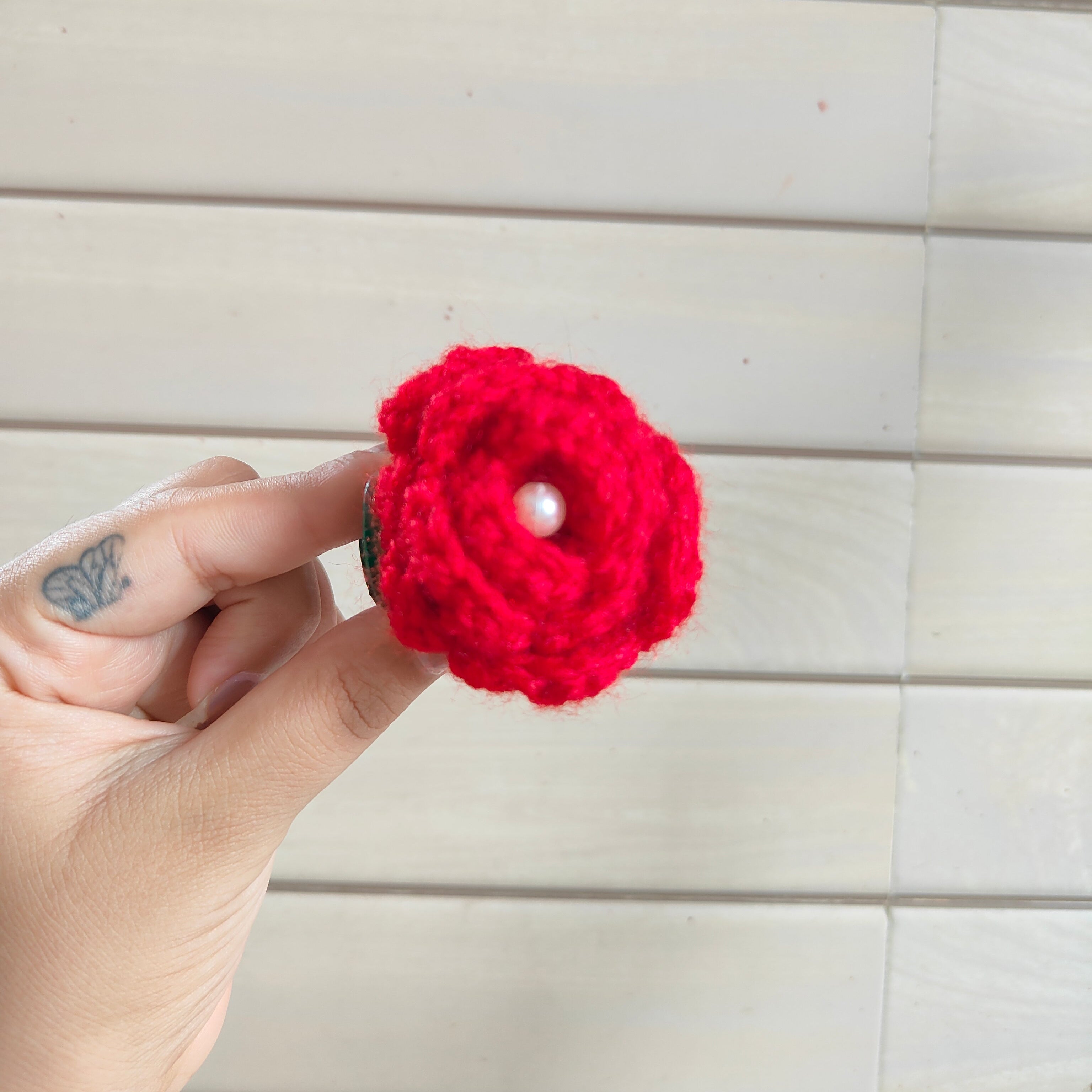 Handmade Crochet Rose Claw Clip – Floral Hair Accessory for Women & Girls