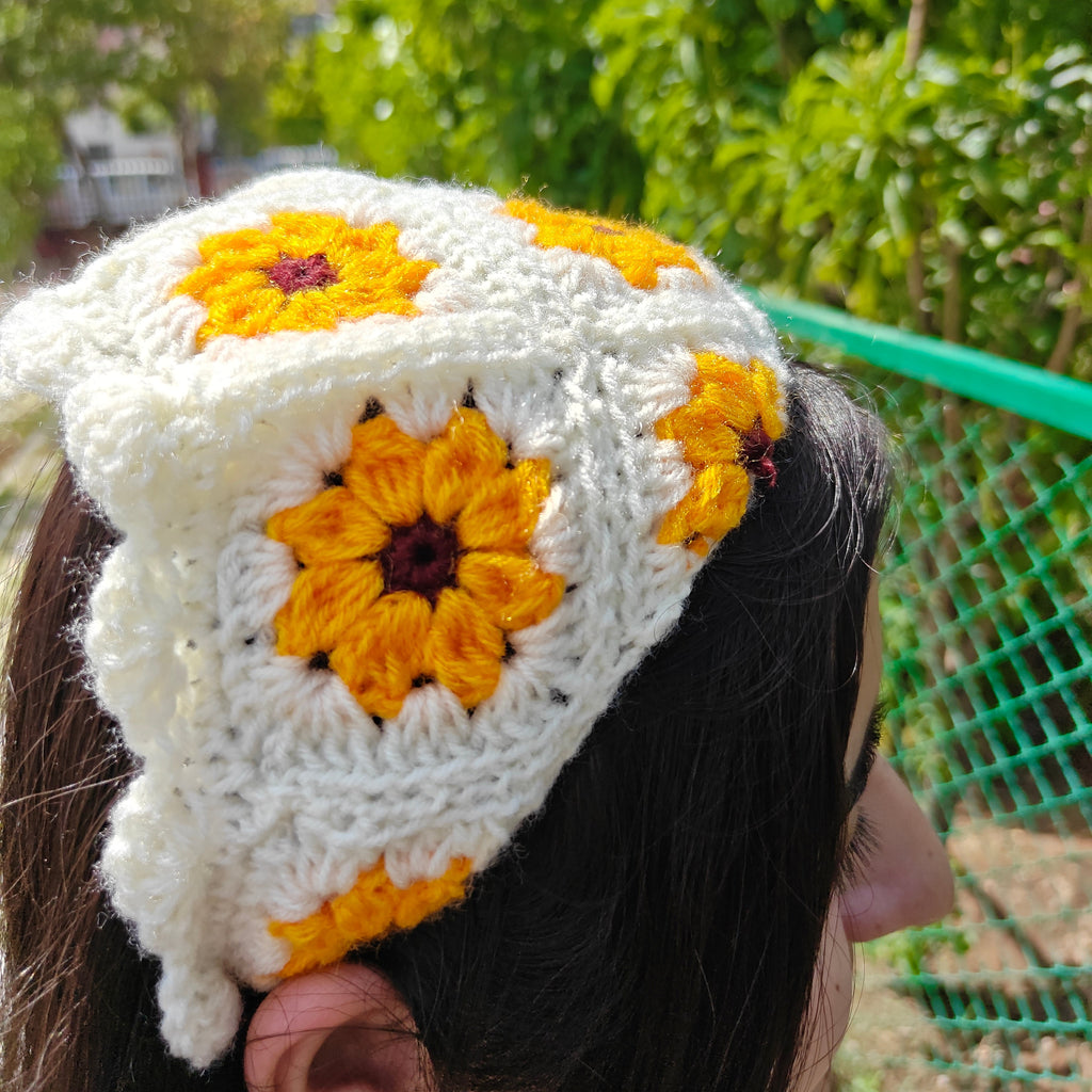Sunflower Bandana- Crochet